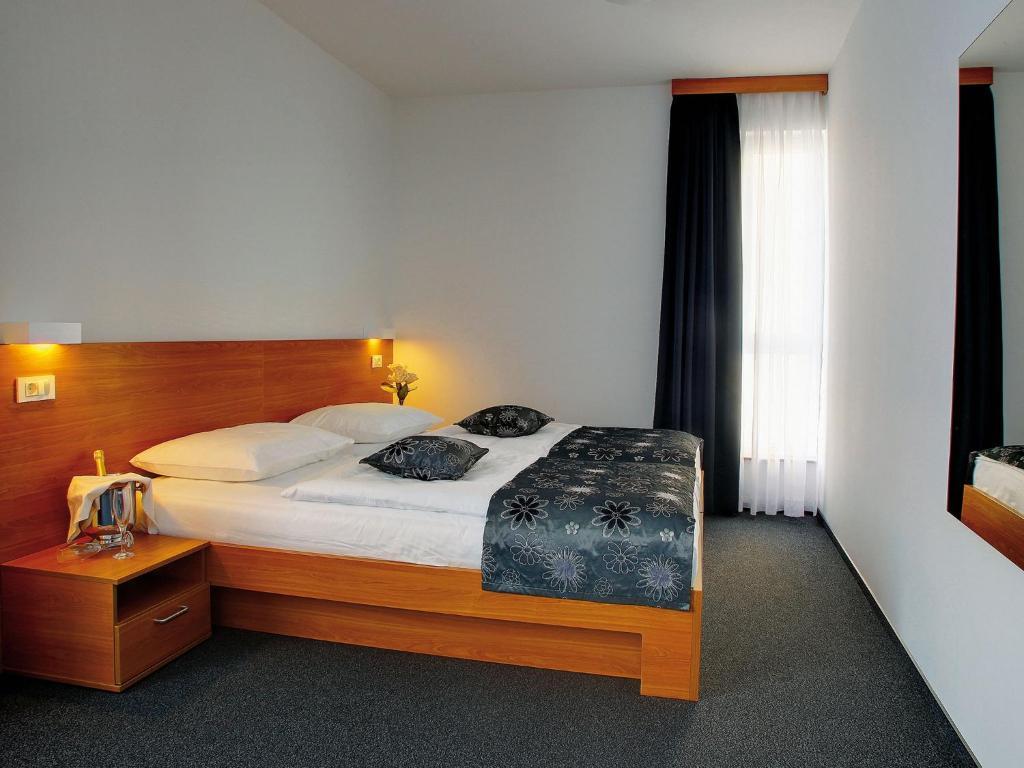 Hotel Delminivm Ζάγκρεμπ Δωμάτιο φωτογραφία